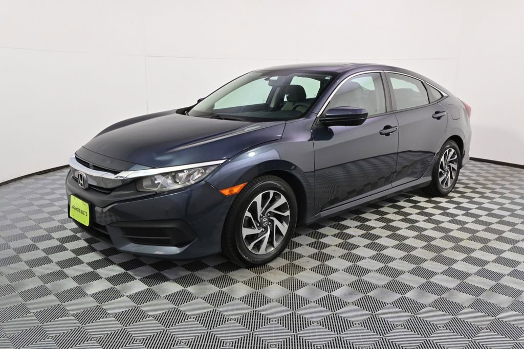 Used 2018 Honda Civic EX image 2