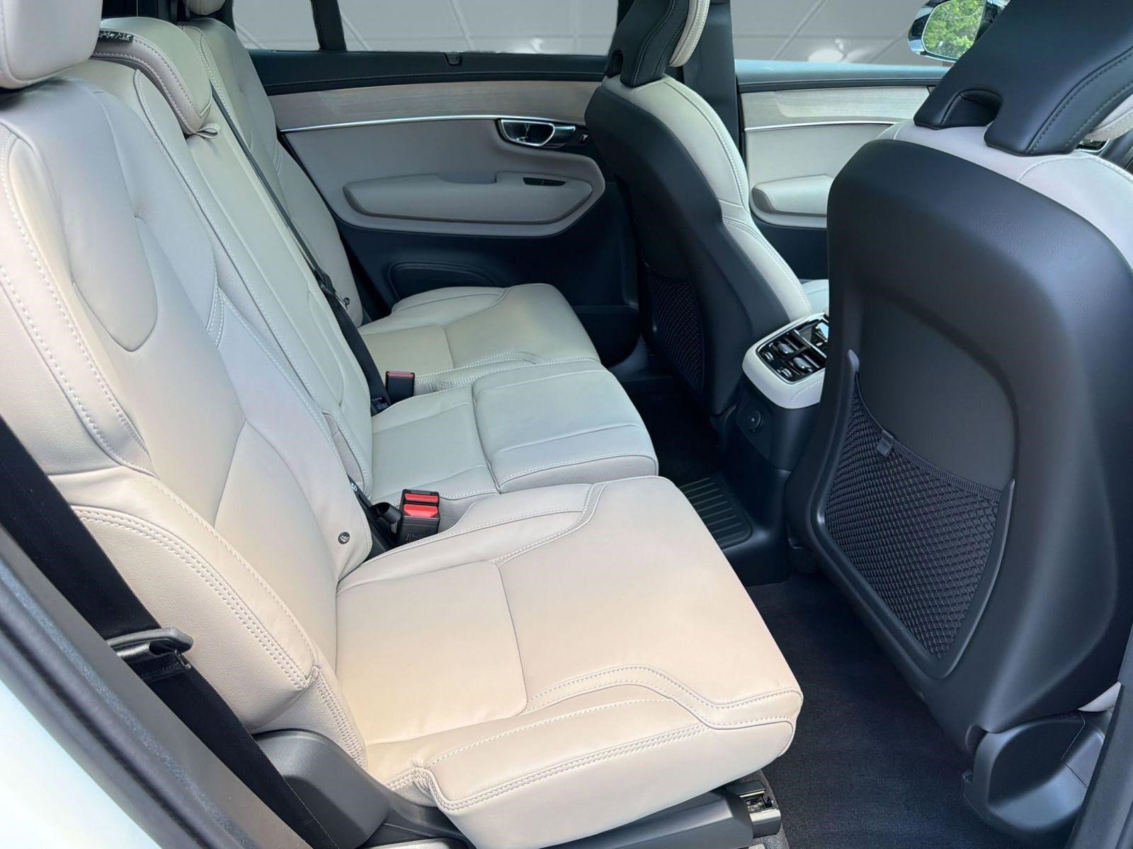 New 2026 Volvo XC90 T8 Ultra w/ Protection Package AWD/4WD image 29