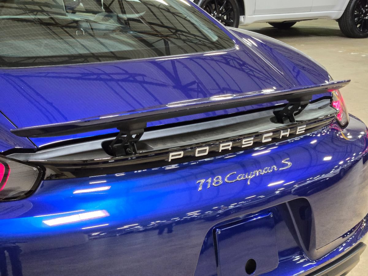 Used 2021 Porsche 718 Cayman S RWD image 21