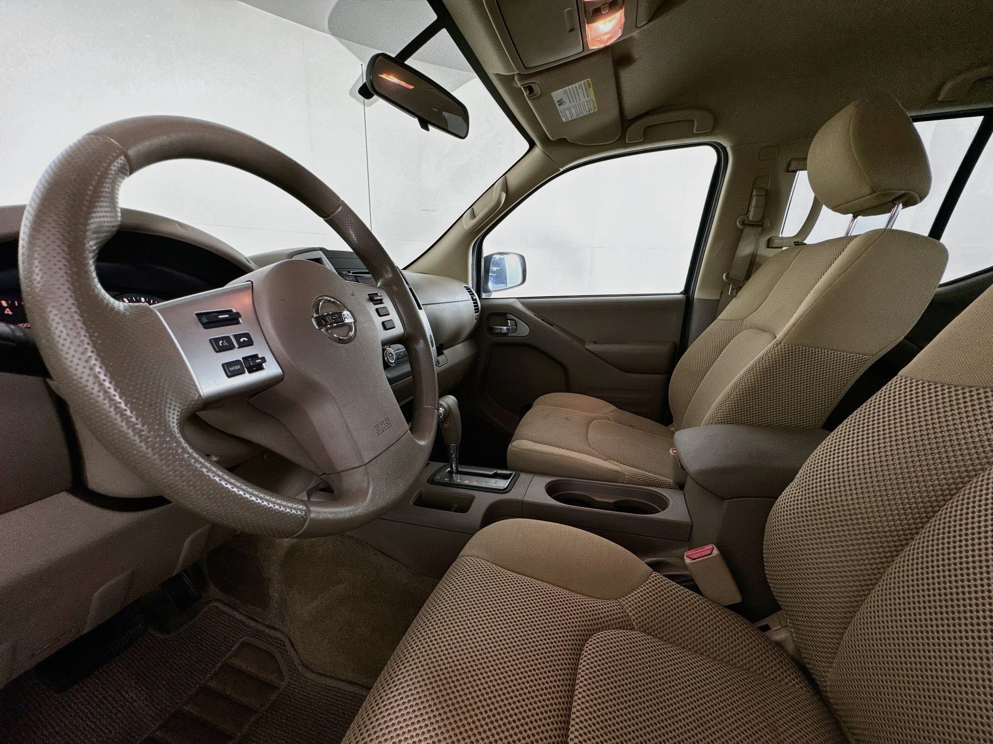Used 2018 Nissan Frontier SV RWD image 19