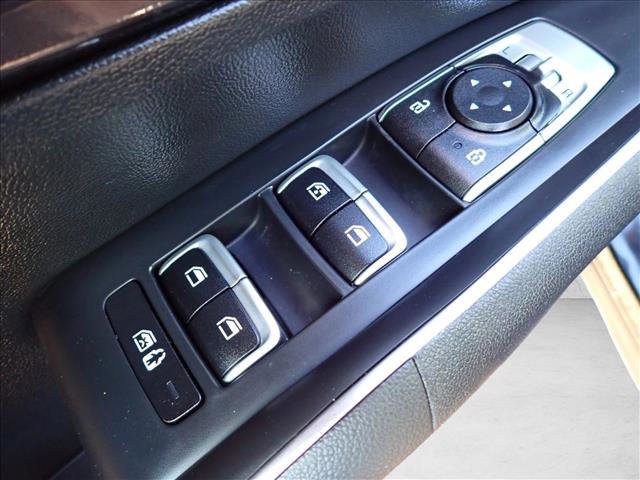 Used 2021 Kia Sorento S AWD/4WD image 12