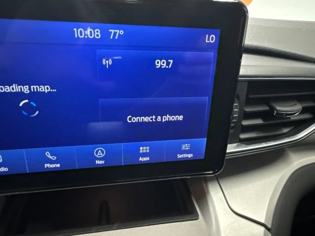 Used 2023 Ford Explorer XLT w/ Equipment Group 202A AWD/4WD image 8