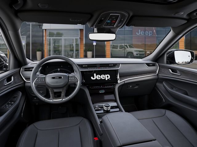 Used 2026 Jeep Grand Cherokee Limited w/ Limited Altitude Package AWD/4WD image 14