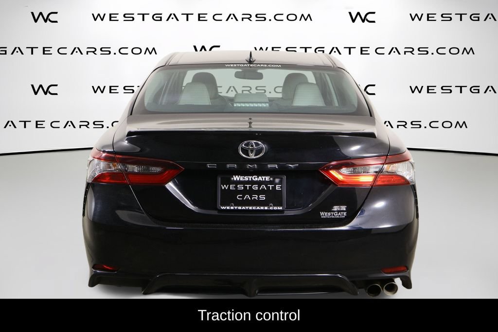 Used 2021 Toyota Camry SE w/ Convenience Package FWD image 4