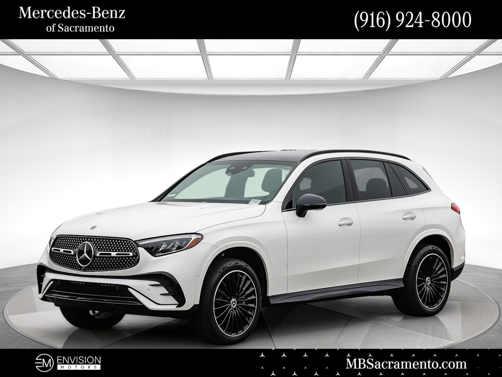 Used 2023 Mercedes-Benz GLC 300 4MATIC image 1