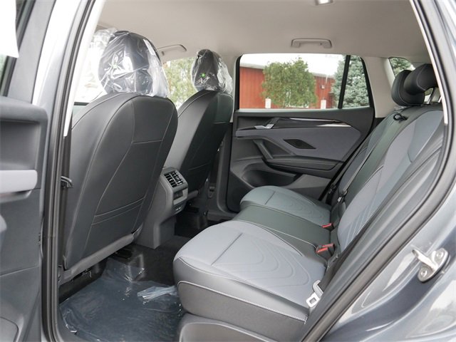 New 2026 Volkswagen Tiguan SE image 8