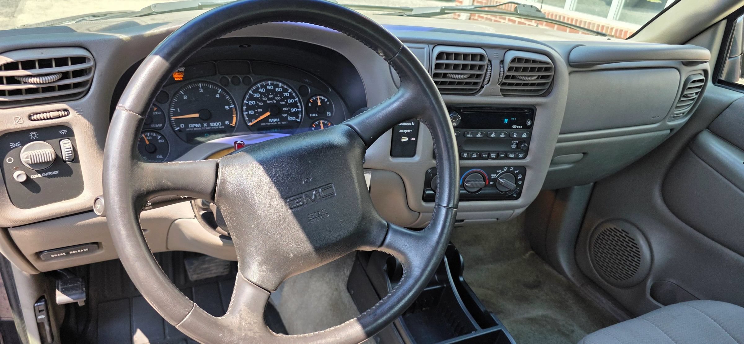 Used 2003 GMC Sonoma SLS w/ Convenience Package RWD image 11