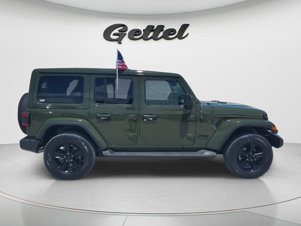 Used 2021 Jeep Wrangler Unlimited Sahara AWD/4WD image 3