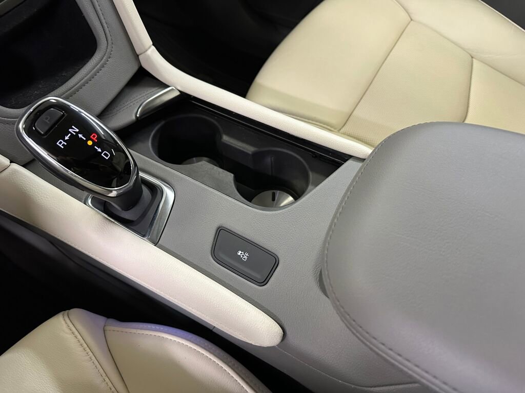 Used 2019 Cadillac XT5 Luxury image 19