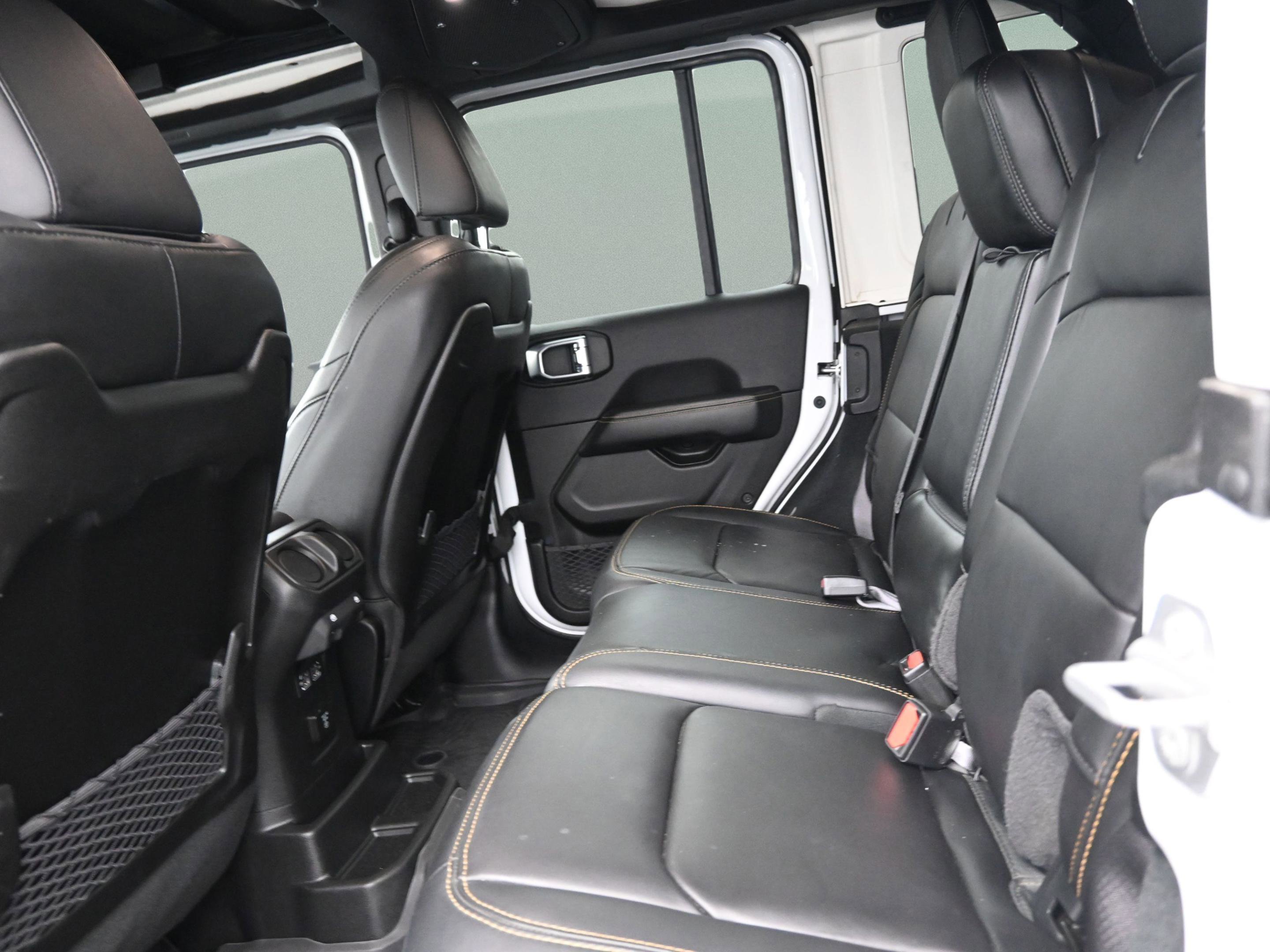 Used 2024 Jeep Wrangler Unlimited Rubicon 392 image 35