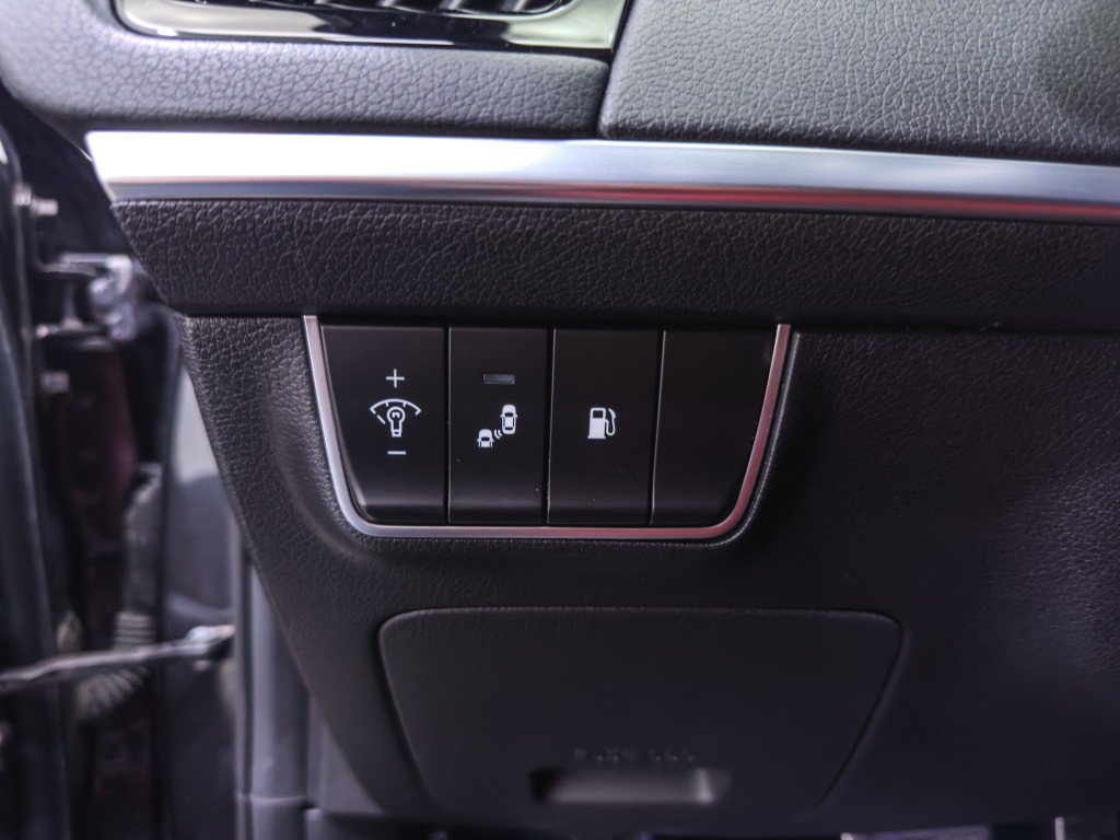 Used 2020 Kia Stinger GT-Line w/ Sun & Sound Package AWD/4WD image 26