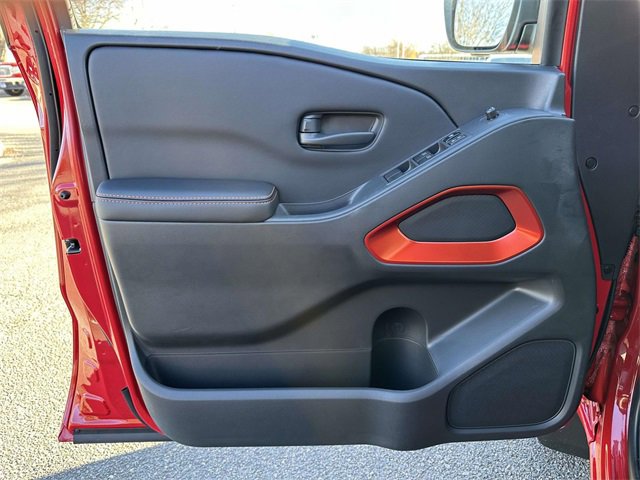 New 2026 Nissan Frontier PRO-4X w/ Pro-4x Convenience Package image 14