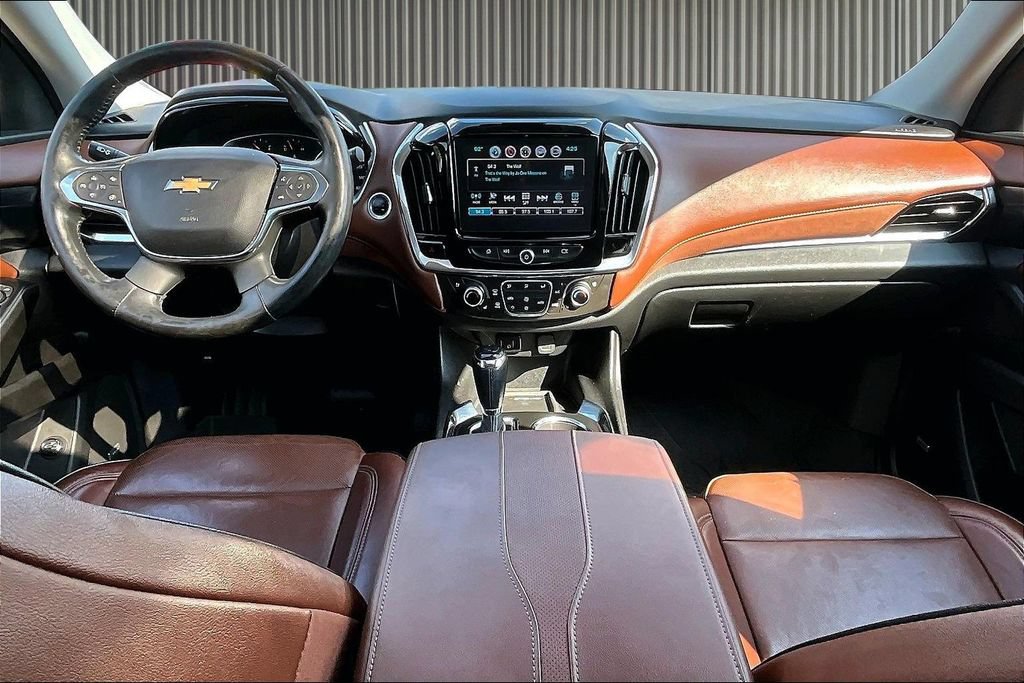 Used 2018 Chevrolet Traverse High Country w/ LPO, Floor Liner Package AWD/4WD image 17
