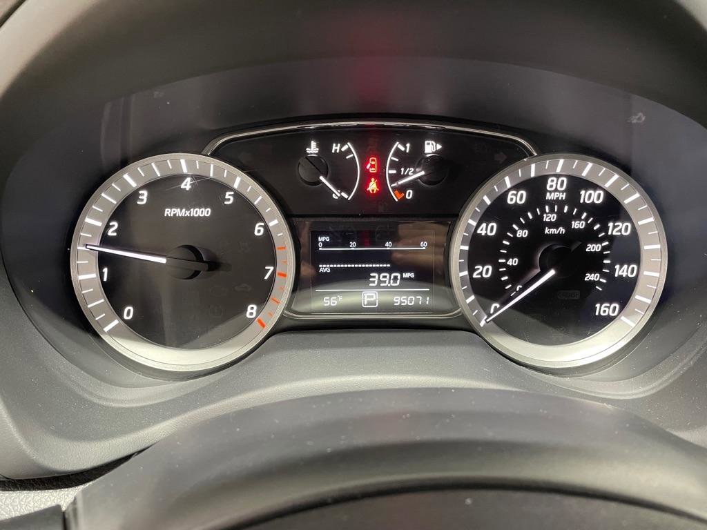 Used 2014 Nissan Sentra SV image 26