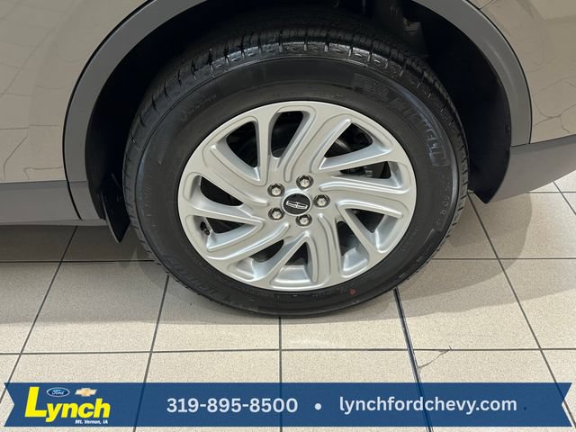 Used 2025 Lincoln Corsair AWD image 31