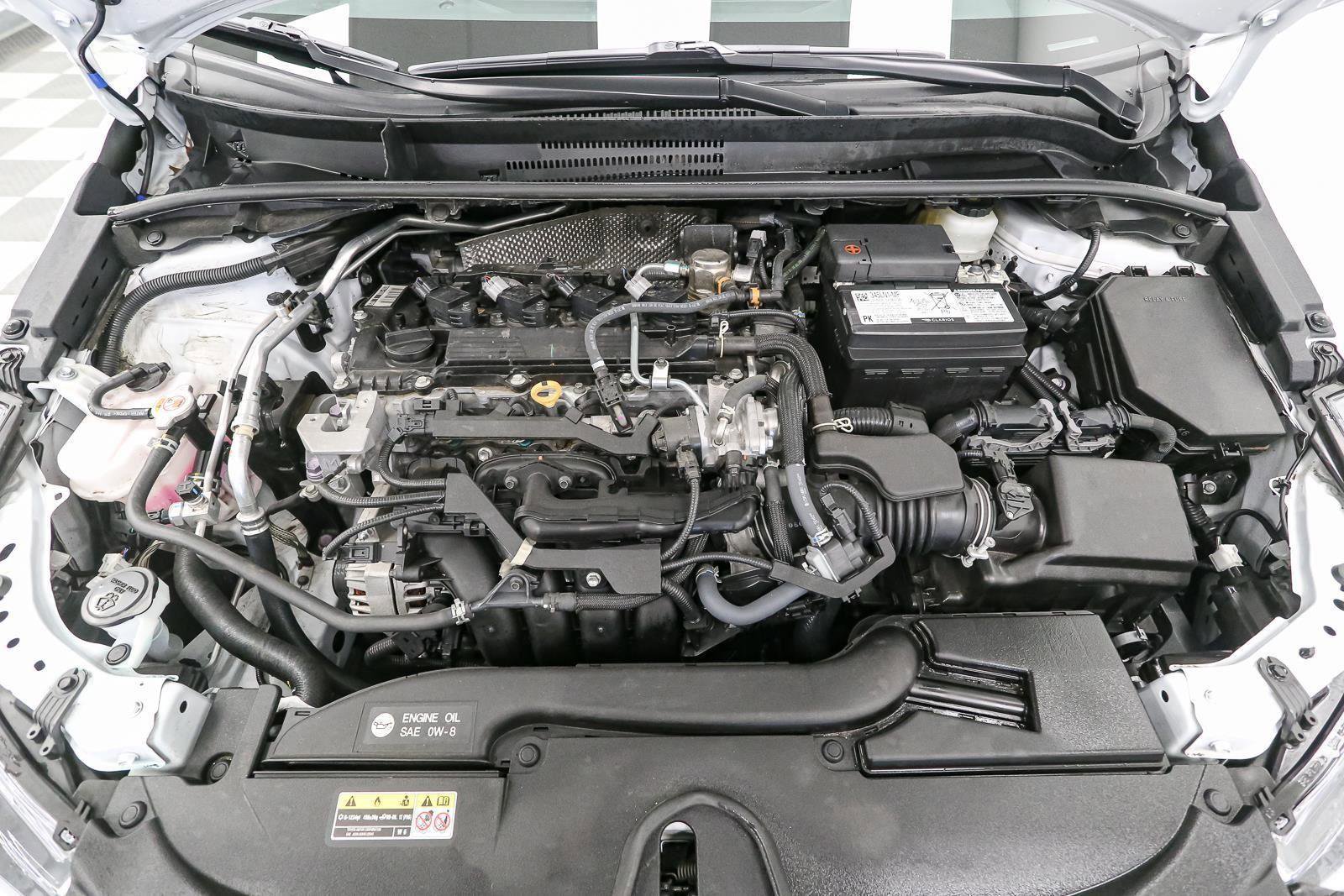 Used 2023 Toyota Corolla SE w/ Carpet Mat Package (TMS) FWD image 13