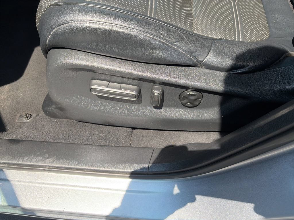 Used 2017 Honda CR-V EX-L image 20