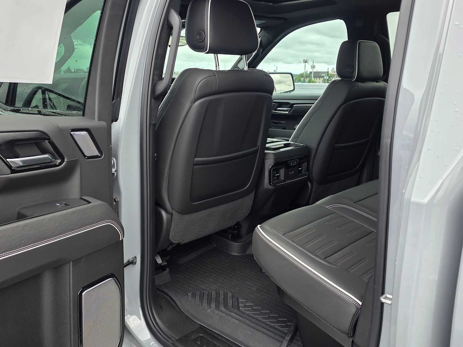 Certified 2024 GMC Sierra 1500 AT4X w/ AT4X AEV Edition AWD/4WD image 14
