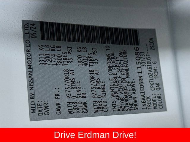 Used 2024 Nissan Titan PRO-4X w/ Pro-4x Convenience Package image 32