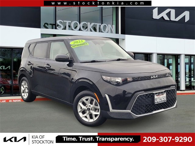 Used 2023 Kia Soul LX w/ LX Technology Package
