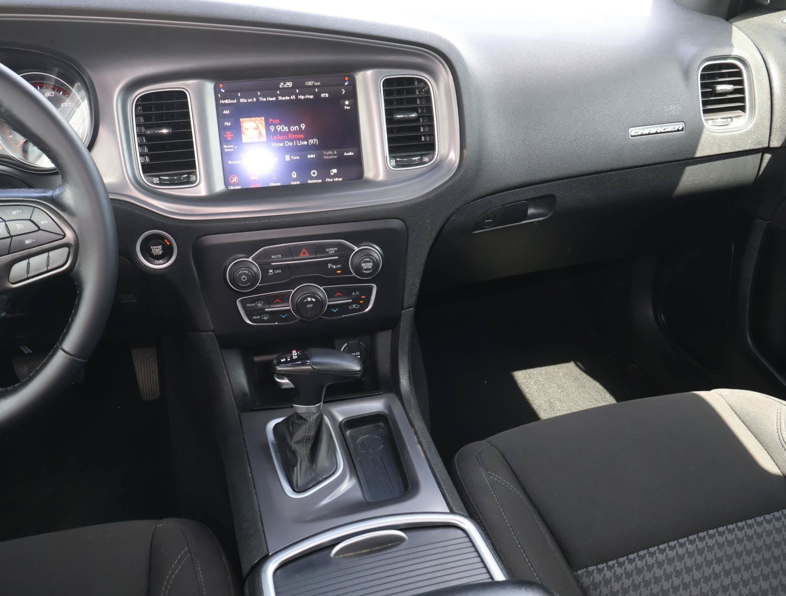 Used 2023 Dodge Charger SXT RWD image 9