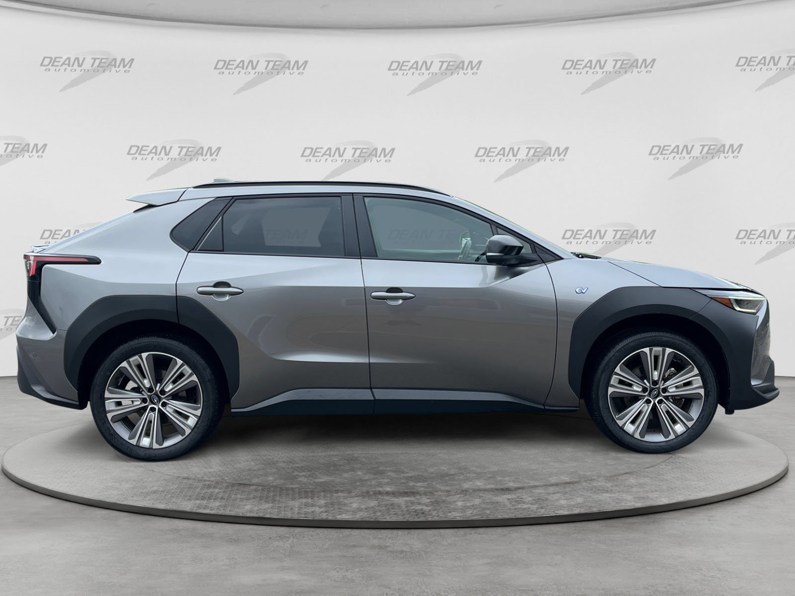 Used 2023 Subaru Solterra AWD image 8