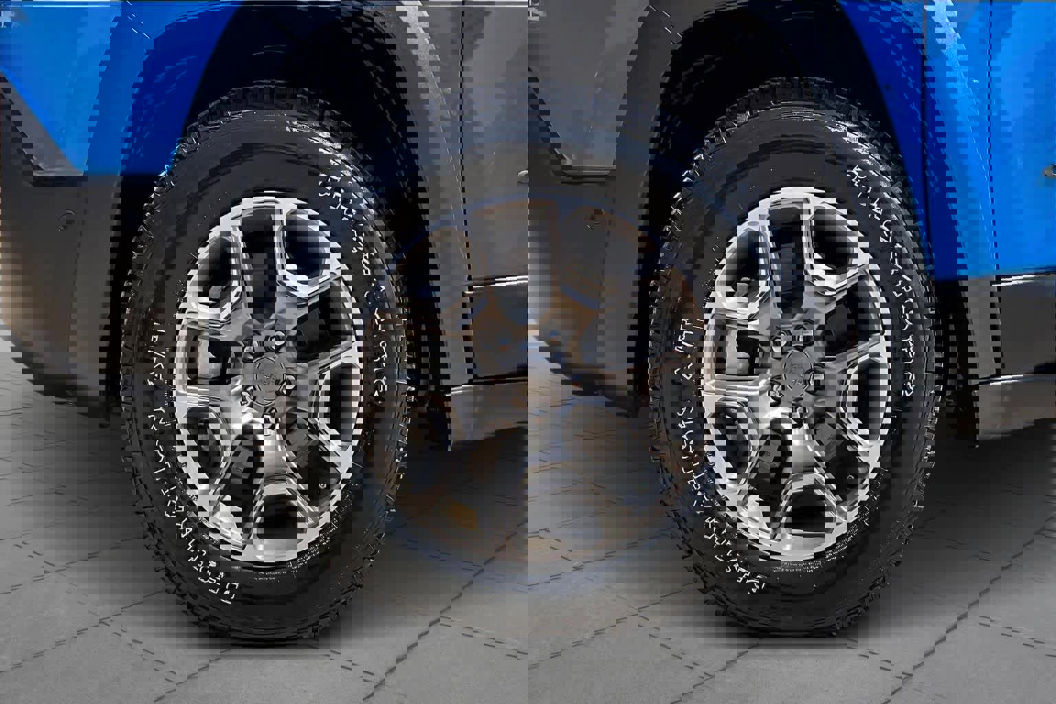 Used 2021 Jeep Cherokee Trailhawk w/ Technology Group image 10