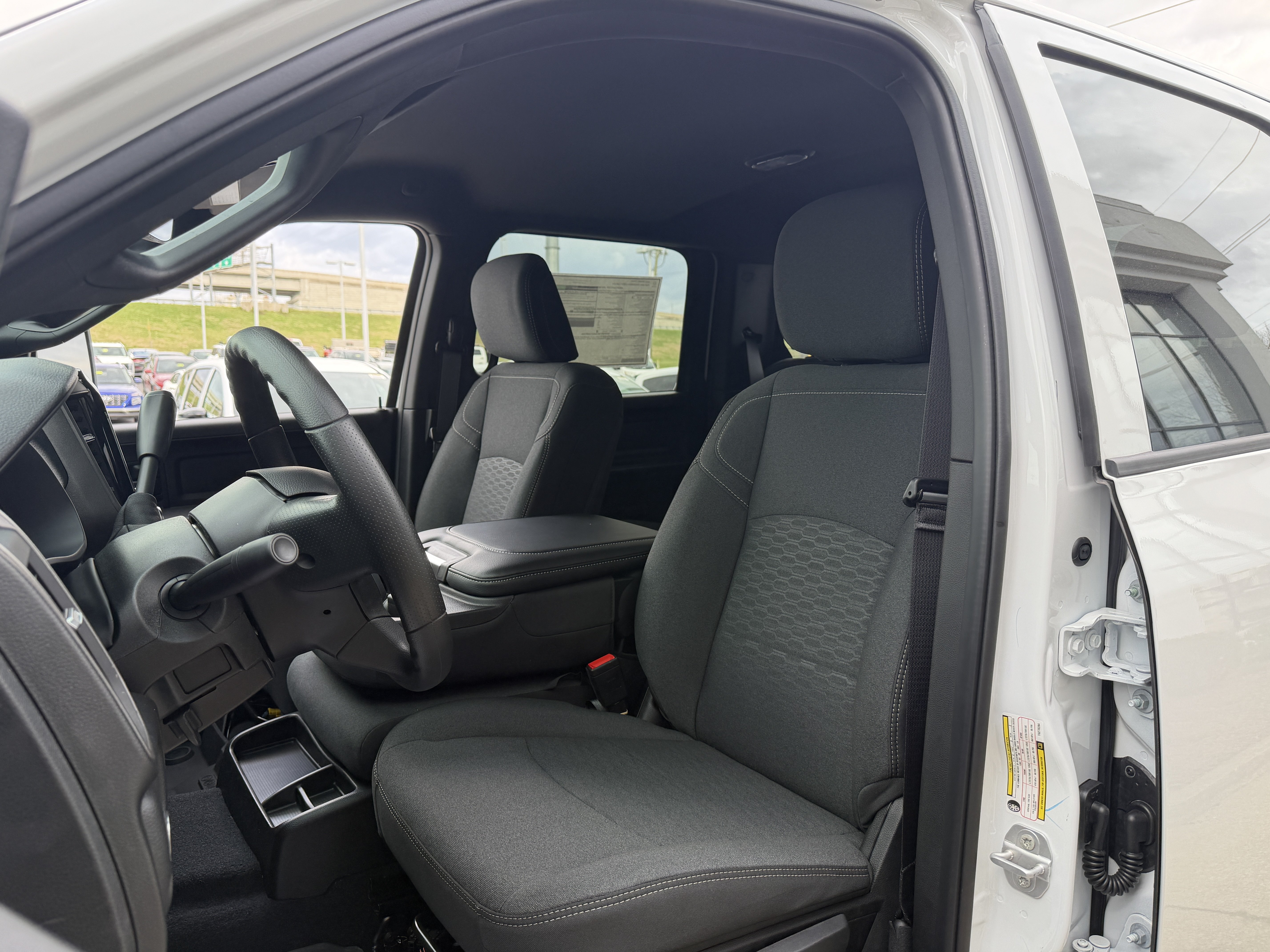 New 2026 RAM 2500 Tradesman AWD/4WD image 34