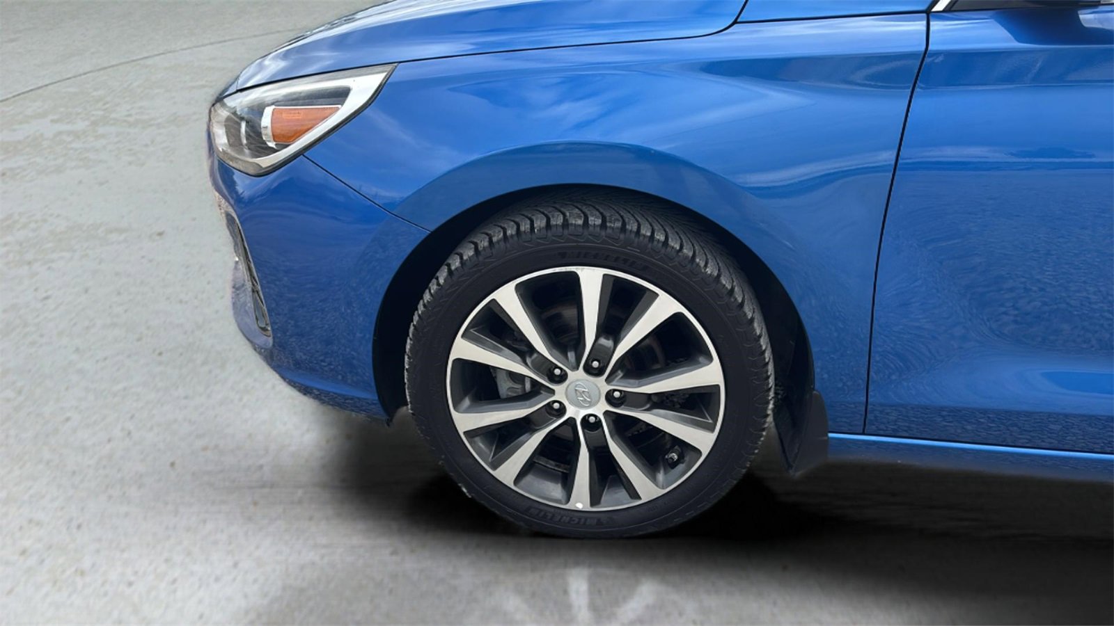 Used 2018 Hyundai Elantra GT w/ Tech Package 03 image 21