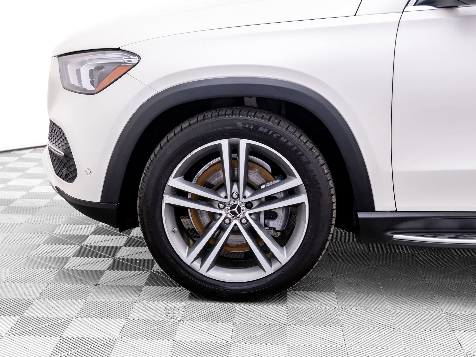 Certified 2022 Mercedes-Benz GLE 450 4MATIC image 37