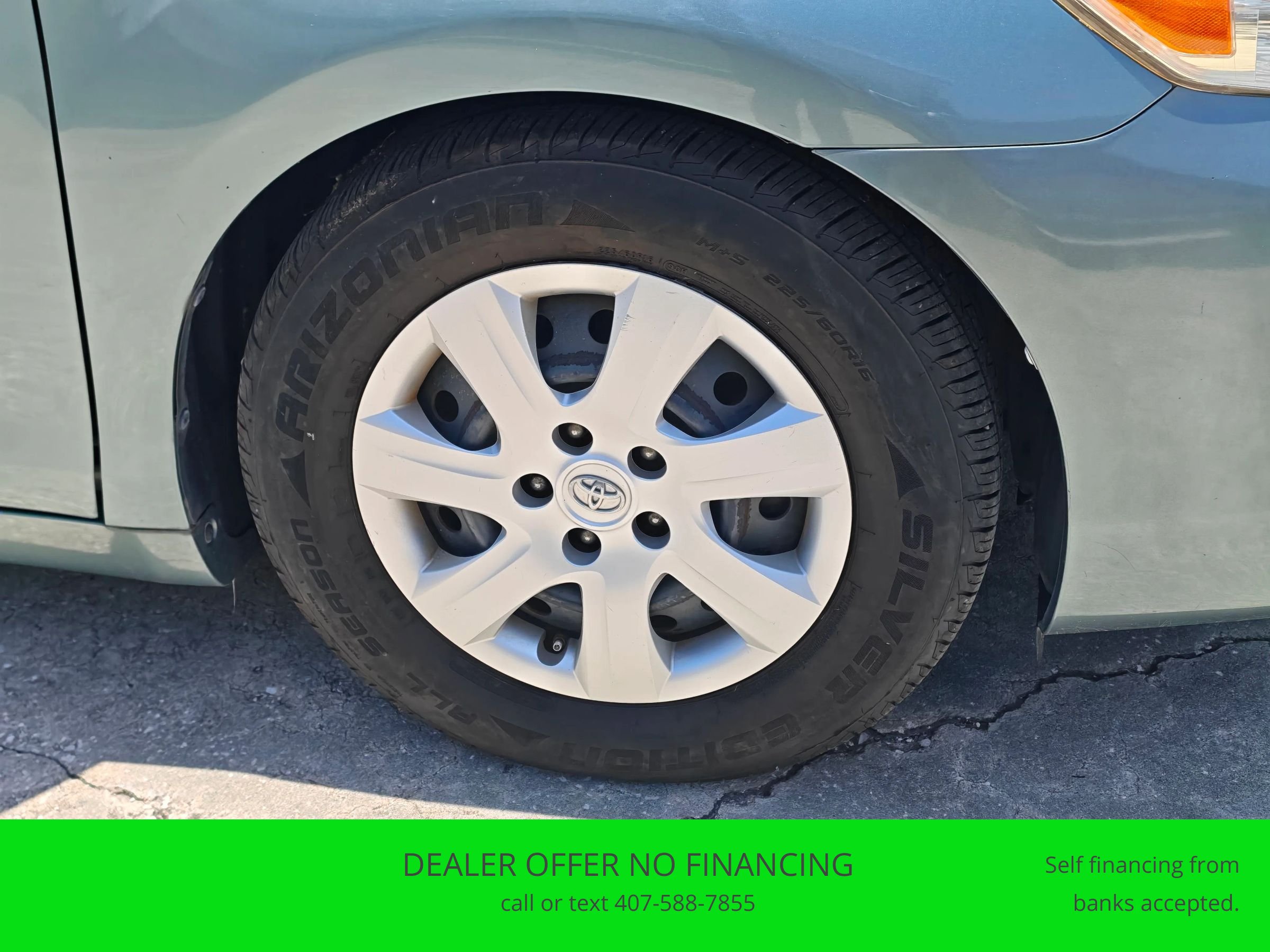 Used 2010 Toyota Camry XLE FWD image 22