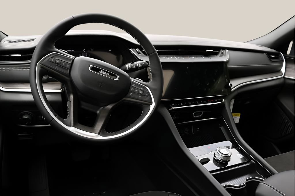 New 2026 Jeep Grand Cherokee Altitude AWD/4WD image 14