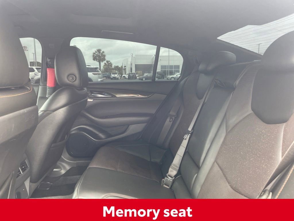 Used 2021 Cadillac CT5 V w/ Premium Package RWD image 21