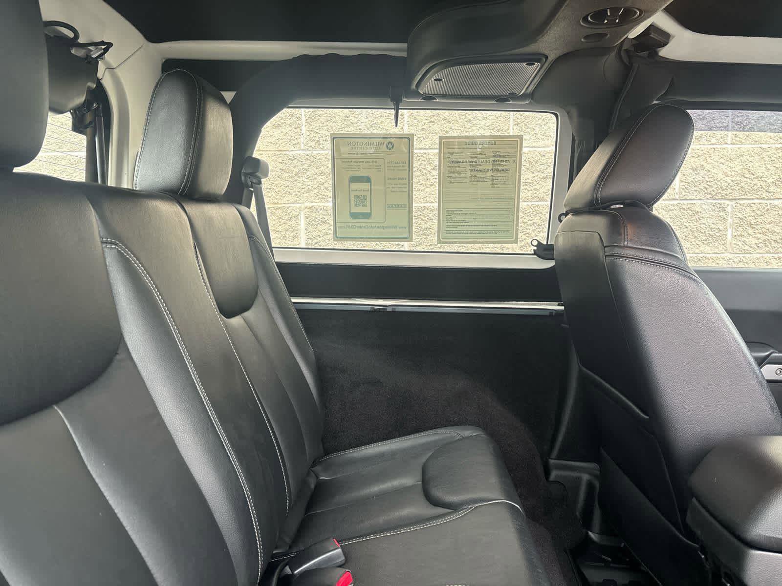 Used 2015 Jeep Wrangler Rubicon w/ Dual Top Group image 23