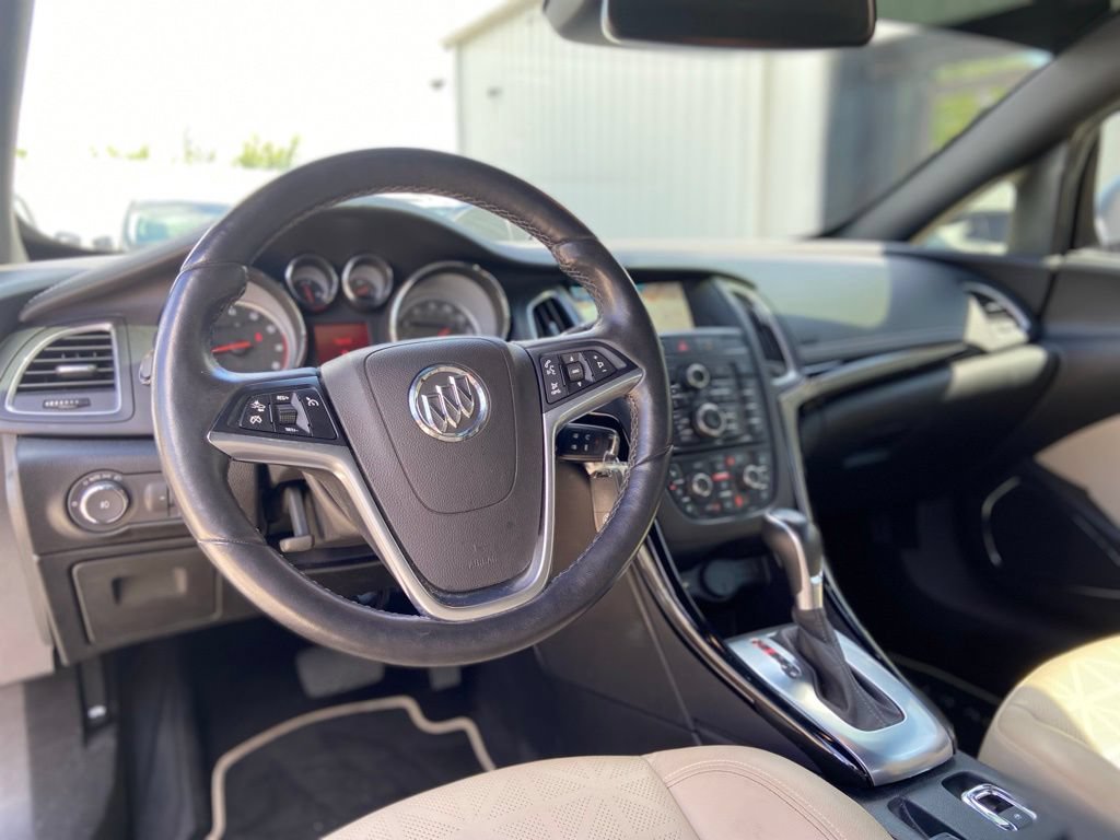 Used 2019 Buick Cascada Premium FWD image 22