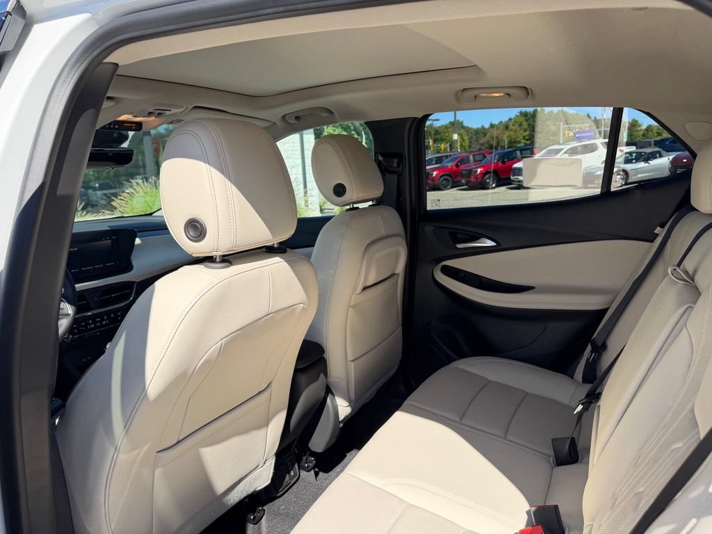 New 2026 Buick Encore GX Avenir w/ Avenir Technology Package AWD/4WD image 12