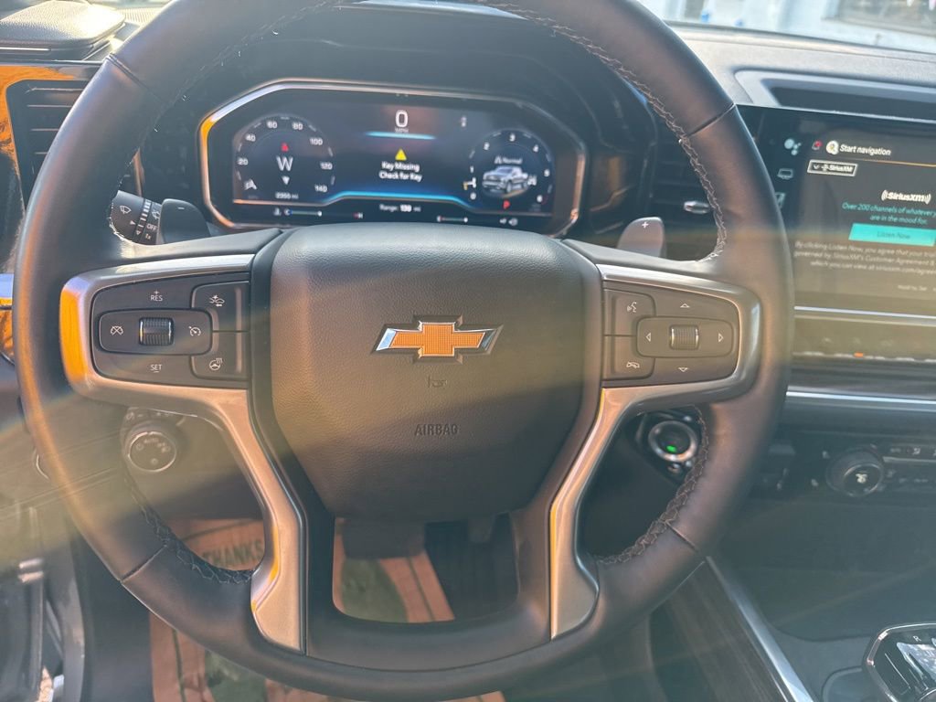 Used 2025 Chevrolet Silverado 1500 LT AWD/4WD image 20
