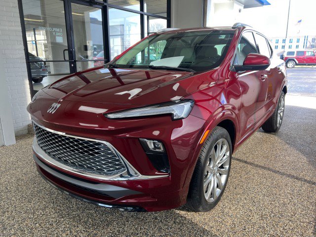 Used 2024 Buick Encore GX Avenir w/ Avenir Convenience Package image 5