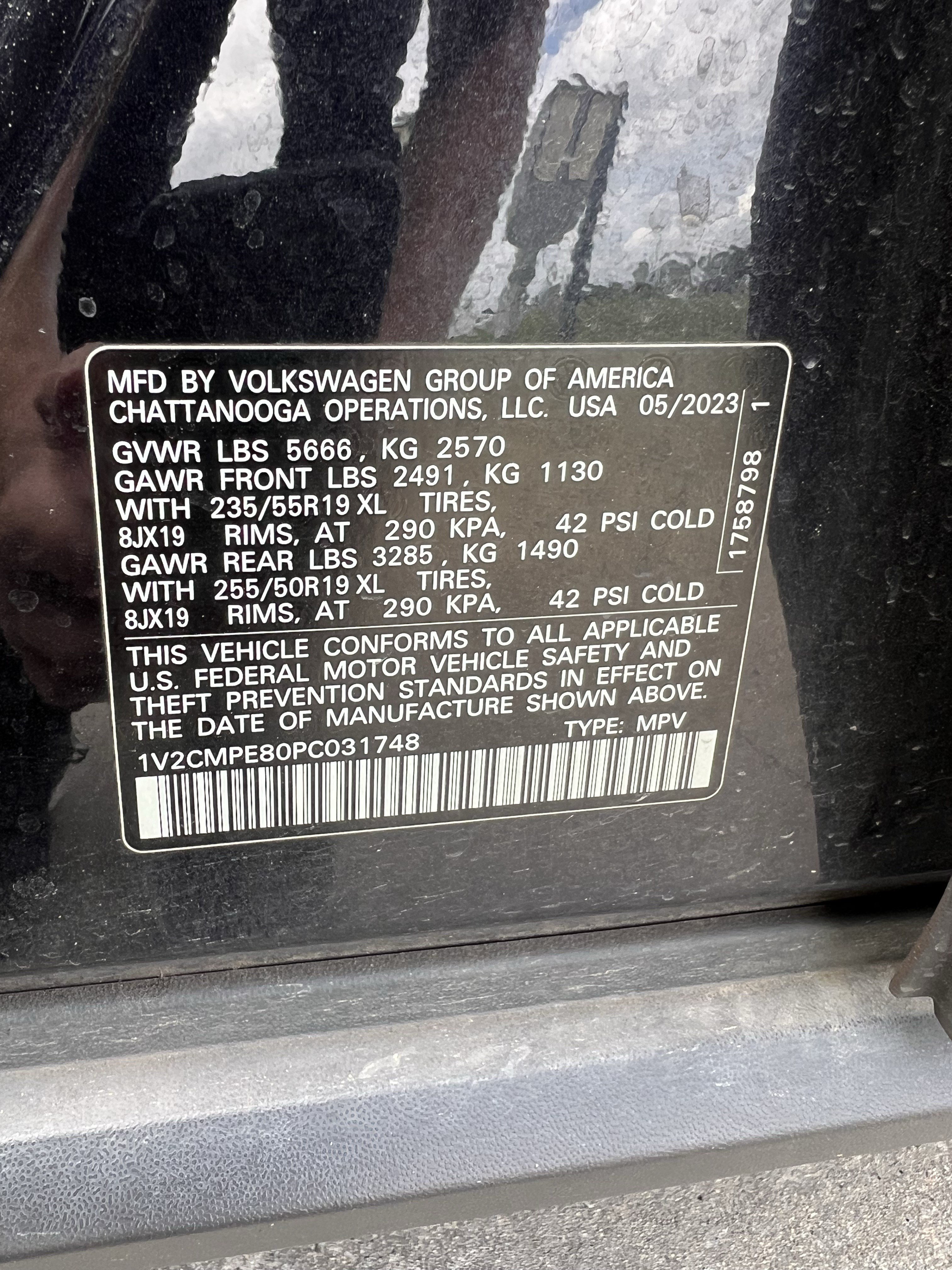 Used 2023 Volkswagen ID.4 Pro RWD image 37