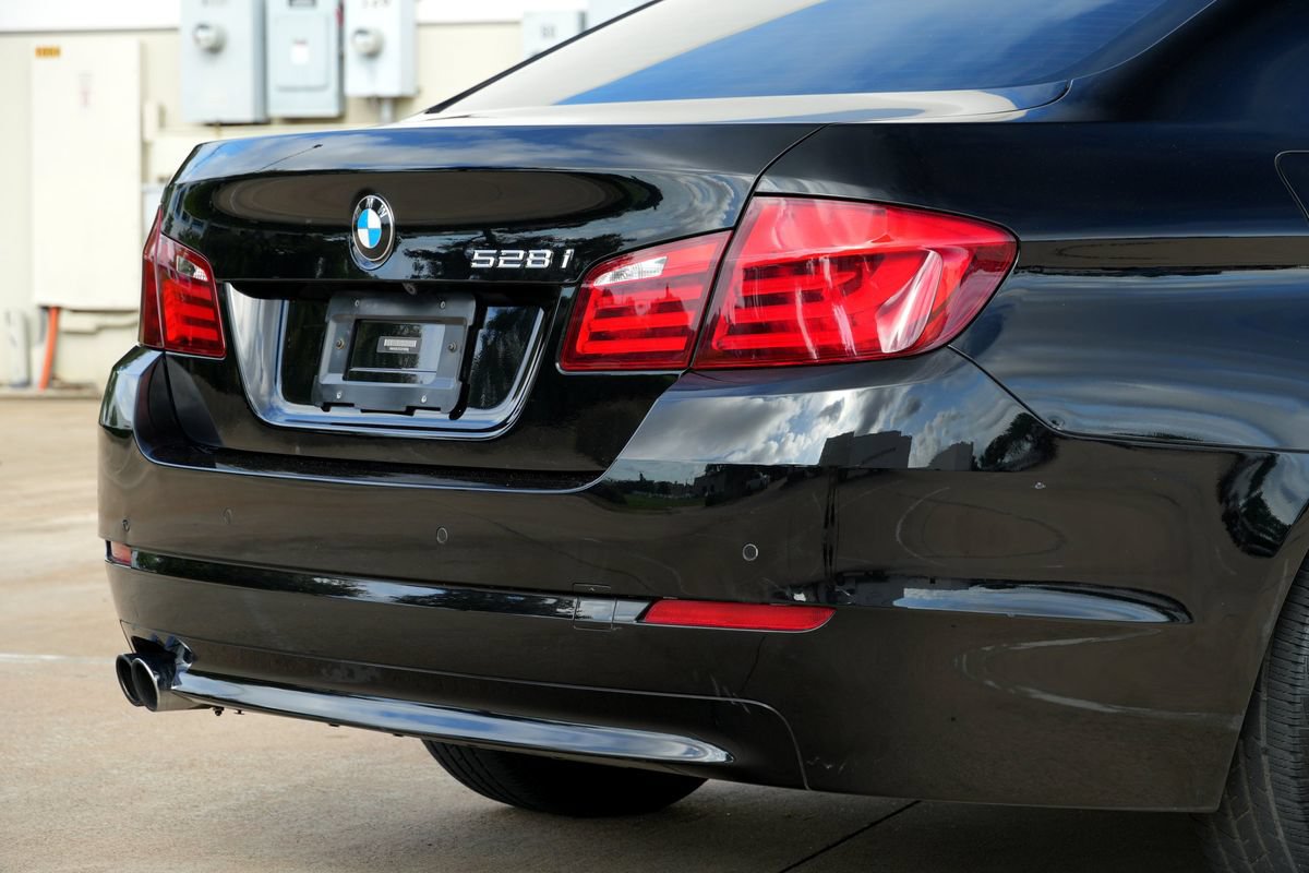Used 2012 BMW 528i Sedan RWD image 35