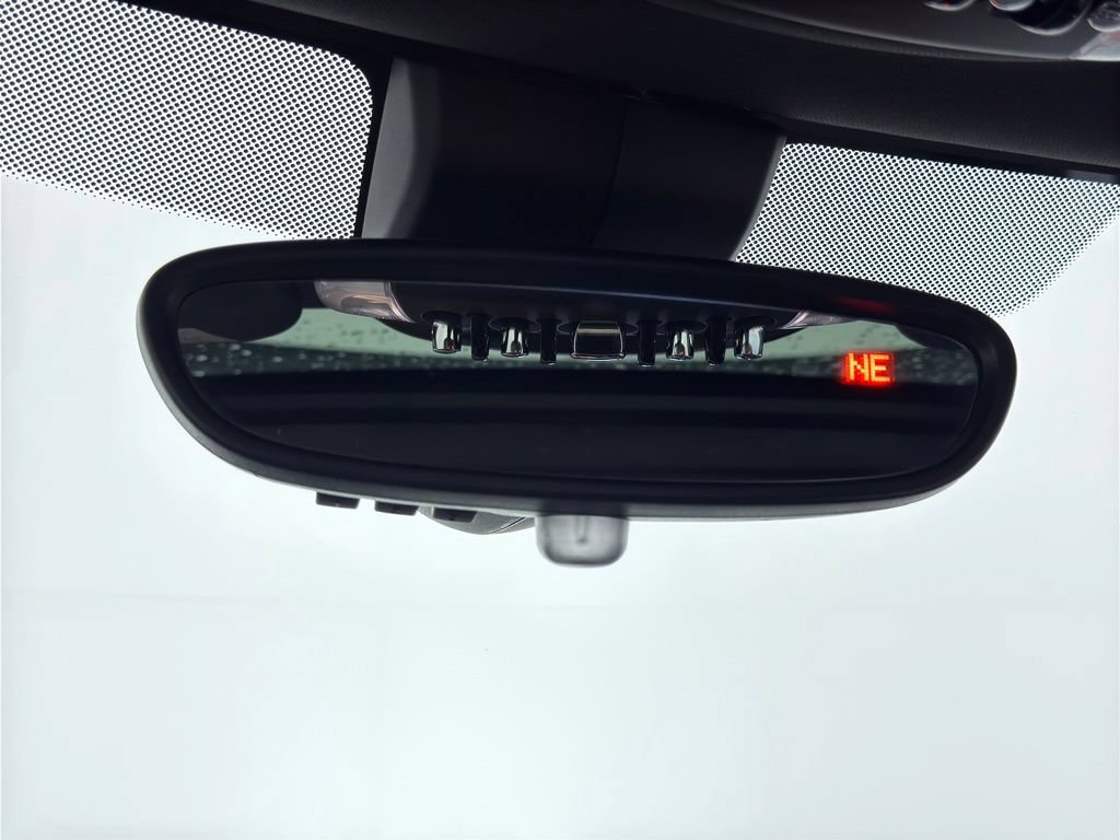 Used 2021 MINI Cooper SE w/ 8.8" Touchscreen Nav Package FWD image 17