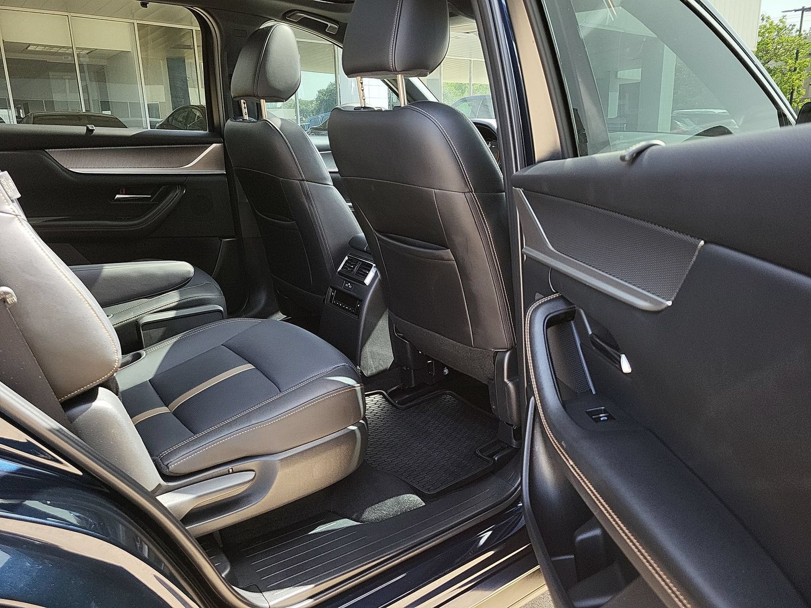 Used 2025 MAZDA CX-90 Plug-In Hybrid w/ Premium Plus AWD/4WD image 28