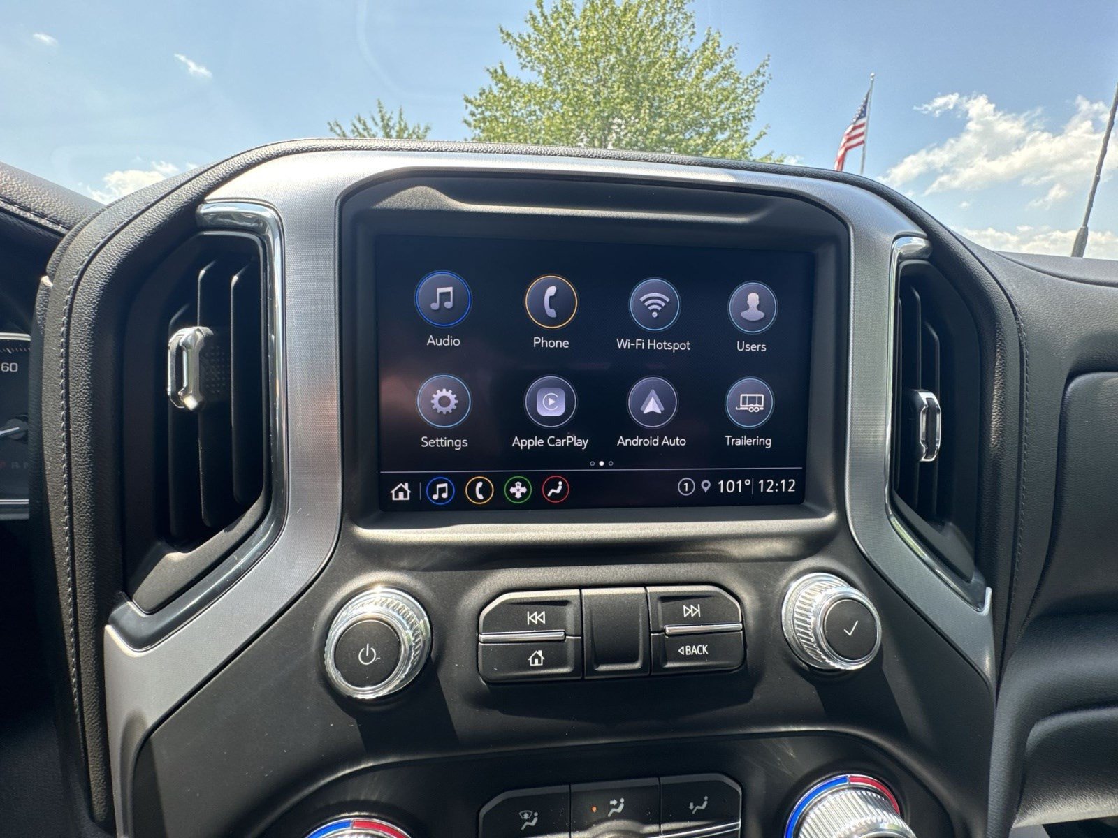 Used 2022 GMC Sierra 2500 SLT w/ SLT Convenience Package AWD/4WD image 18