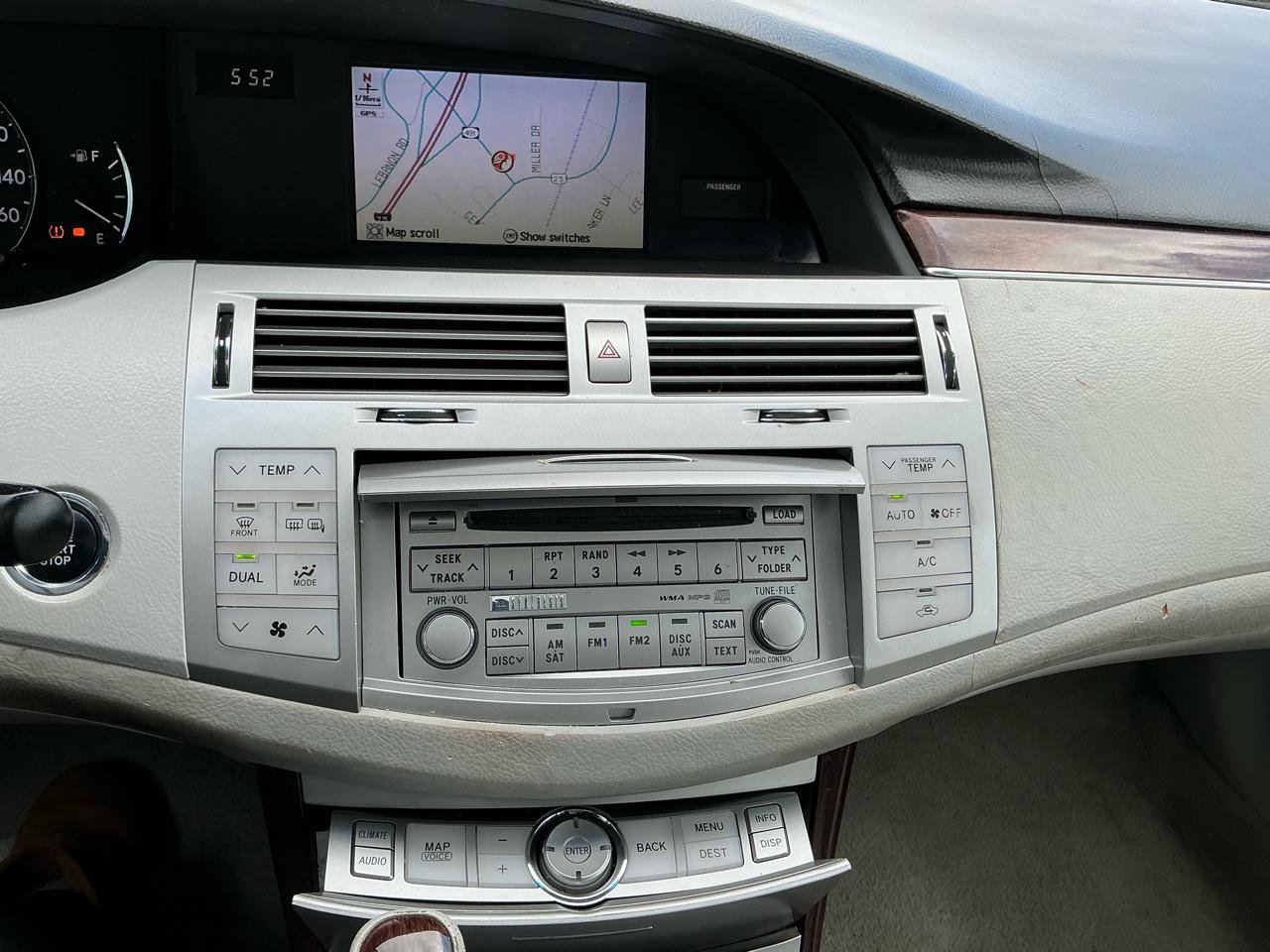 Used 2010 Toyota Avalon XL image 15