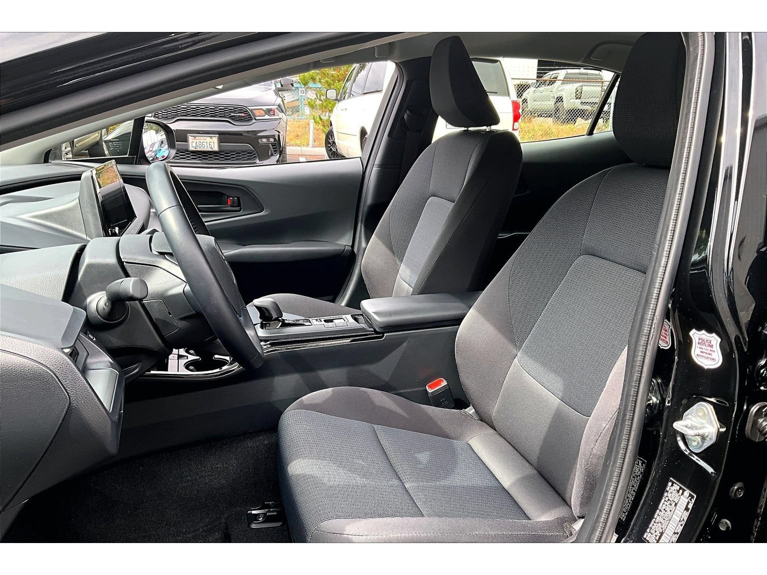 Used 2025 Toyota Prius LE FWD image 24