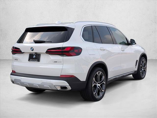 New 2026 BMW X5 sDrive40i w/ Climate Comfort Package RWD image 2