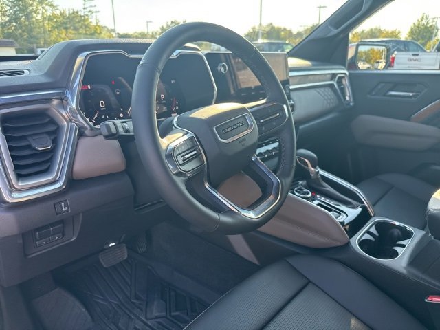 Certified 2024 GMC Canyon Denali image 34