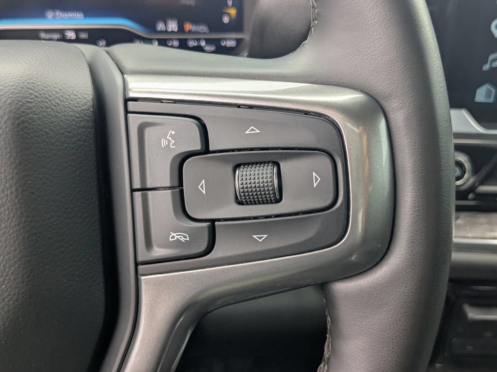 Used 2025 Chevrolet Silverado 2500 LTZ w/ LTZ Convenience Package AWD/4WD image 27