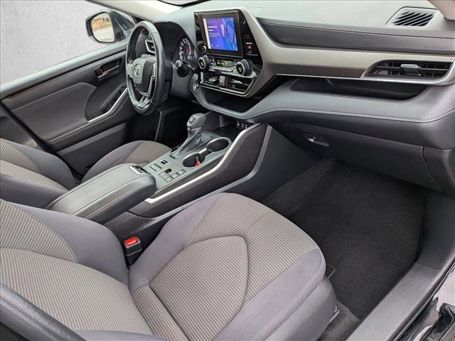 Certified 2023 Toyota Highlander LE image 20