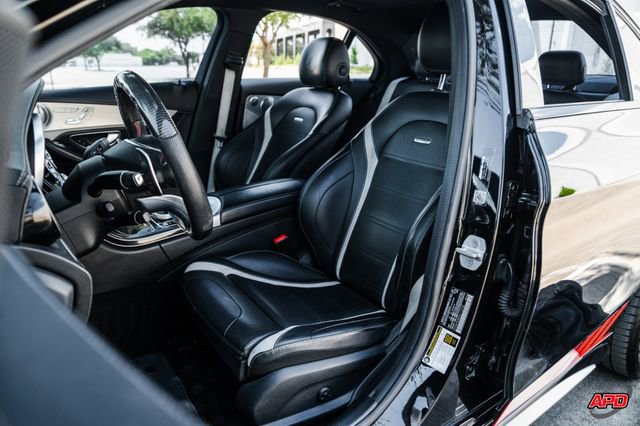 Used 2016 Mercedes-Benz C 63 AMG S image 4